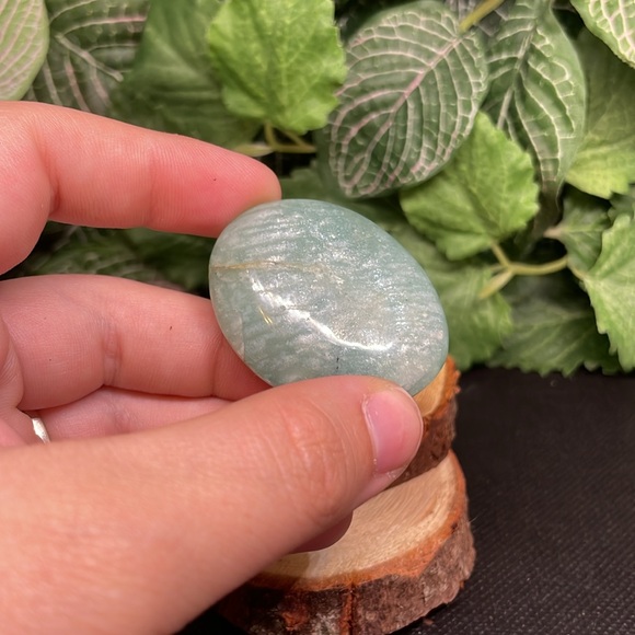 Amazonite Tumble Flashy - Picture 3 of 3